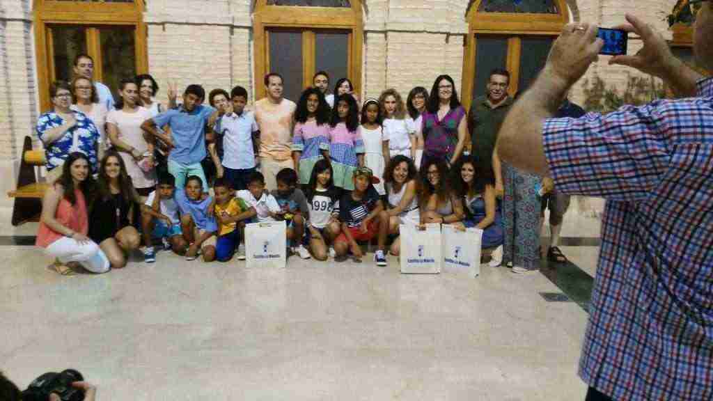 Bienvenida a los niños saharauis en sus Vacaciones en Paz