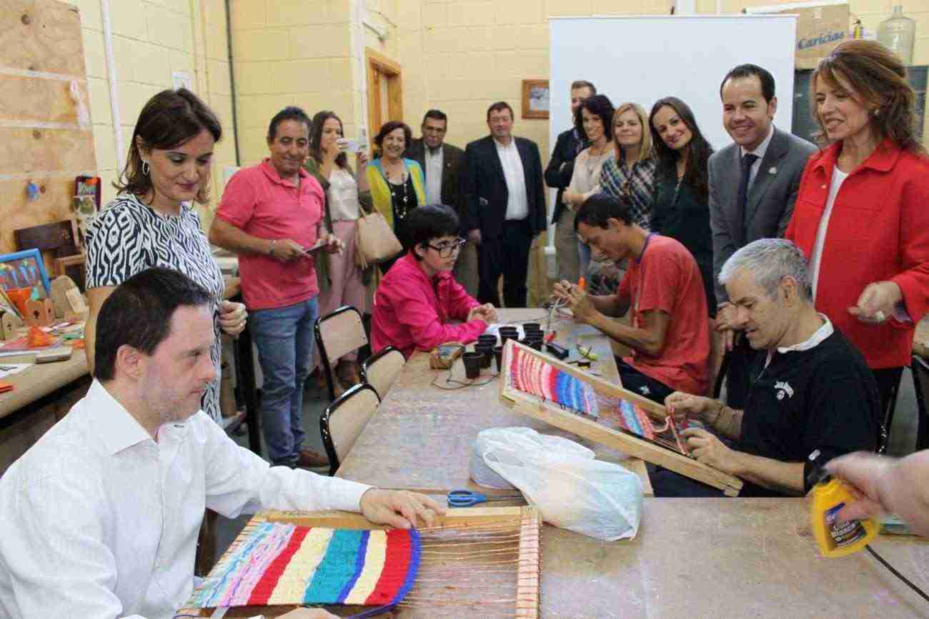 visita-al-centro-ocupacional-el-picazuelo-en-herencia-3