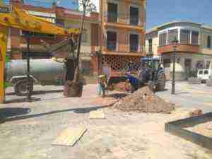 nueva plaza cervantes herencia ciudad real 5 300x225 - La nueva Plaza Cervantes de Herencia pronto finalizará sus obras