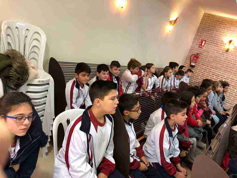 alumnos mercedarias herencia ayuntamiento herencia 1 - Alumnos del colegio Mercedarias de Herencia visitan el Ayuntamiento de Herencia