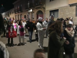 reyes magos 2019 herencia 17 300x225 - Los Reyes Magos de Oriente repartieron ilusión en Herencia