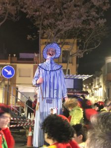 Fotos y videos del Viernes de Prisillas 2019 viernes de prisillas 2019 carnaval de herencia 7 225x300 - Fotos y videos del Viernes de Prisillas 2019