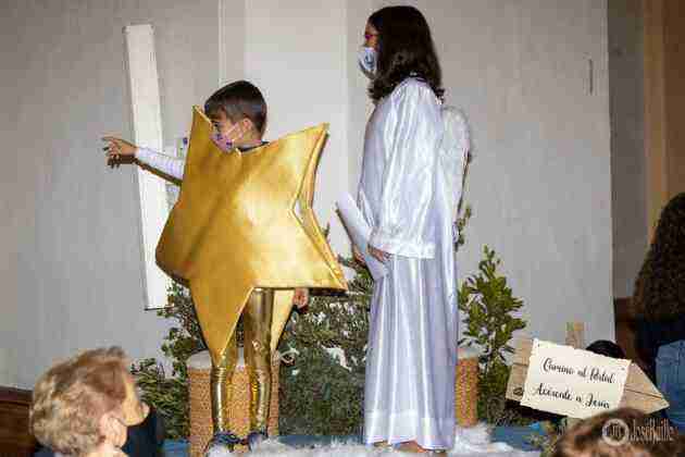 Galería fotográfica del belén viviente y misa de vigilia de Navidad 89