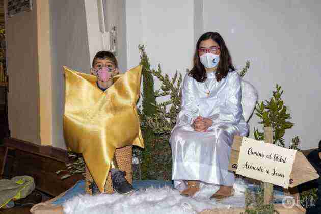 Galería fotográfica del belén viviente y misa de vigilia de Navidad 40