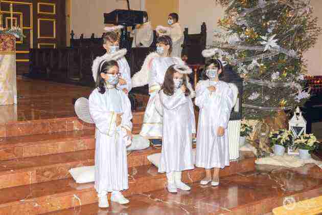 Galería fotográfica del belén viviente y misa de vigilia de Navidad 62