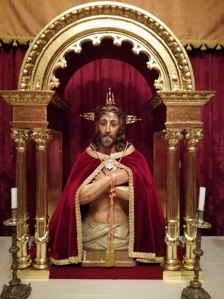 El Cristo de la Salud y las Ánimas preside la nueva capilla de culto de la iglesia conventual de La Merced 12 El Cristo de la Salud y las Ánimas preside la nueva capilla de culto de la iglesia conventual de La Merced 12