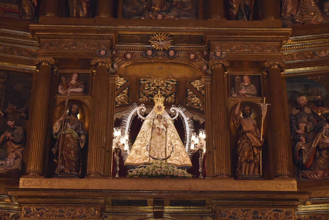 La alcaldesa de Ciudad Real, Eva María Masías, y miembros de la Corporación Municipal asisten a la histórica función religiosa del “Voto de Villa” en conmemoración de la aparición de la Virgen del Prado