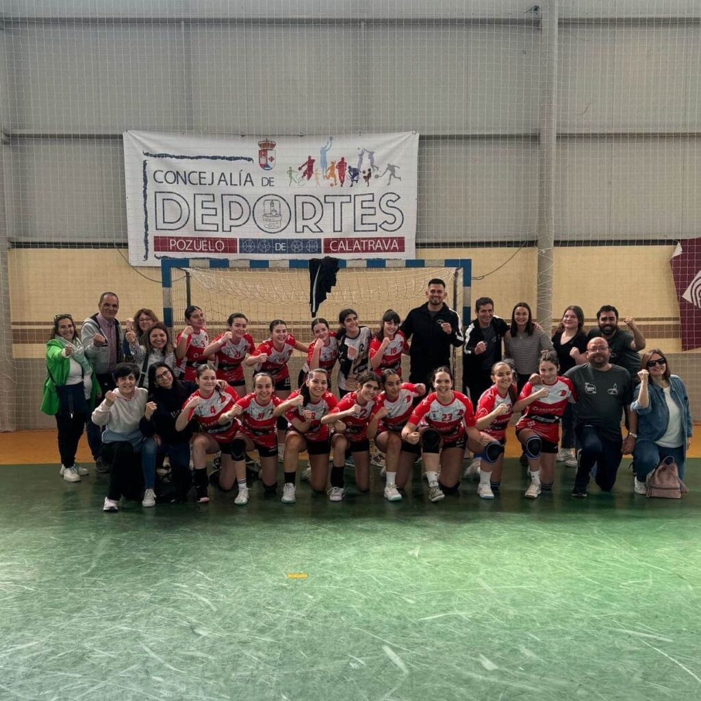 El equipo Juvenil Femenino del SMD BM Quijote Herencia brilla con el subcampeonato de Castilla-La Mancha
