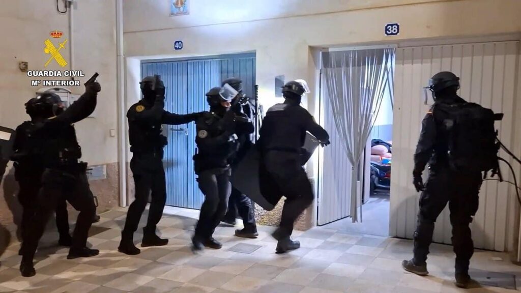 Cinco Arrestados en Albacete en Operativo Contra Banda Especializada en Robos Violentos