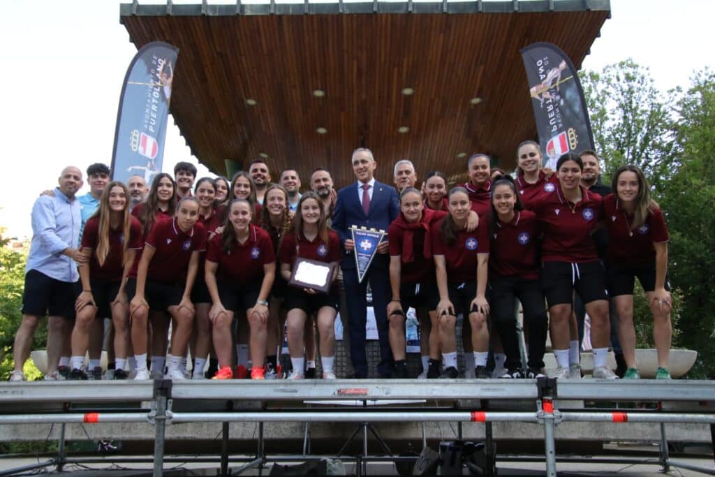 El Calvo Sotelo femenino celebra su ascenso a 3ª RFEF con una fiesta de Zumba en el Paseo de San Gregorio