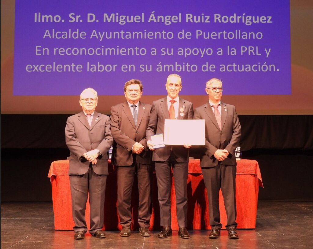 El Consejo General de Relaciones Industriales entrega sus premios en el día de la seguridad y la salud