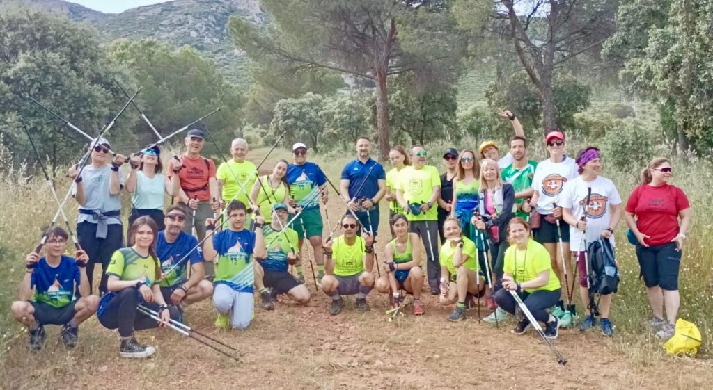 «Troncha Cerros» presenta en la Dehesa Boyal su nueva sección de Marcha Nórdica con una jornada participativa