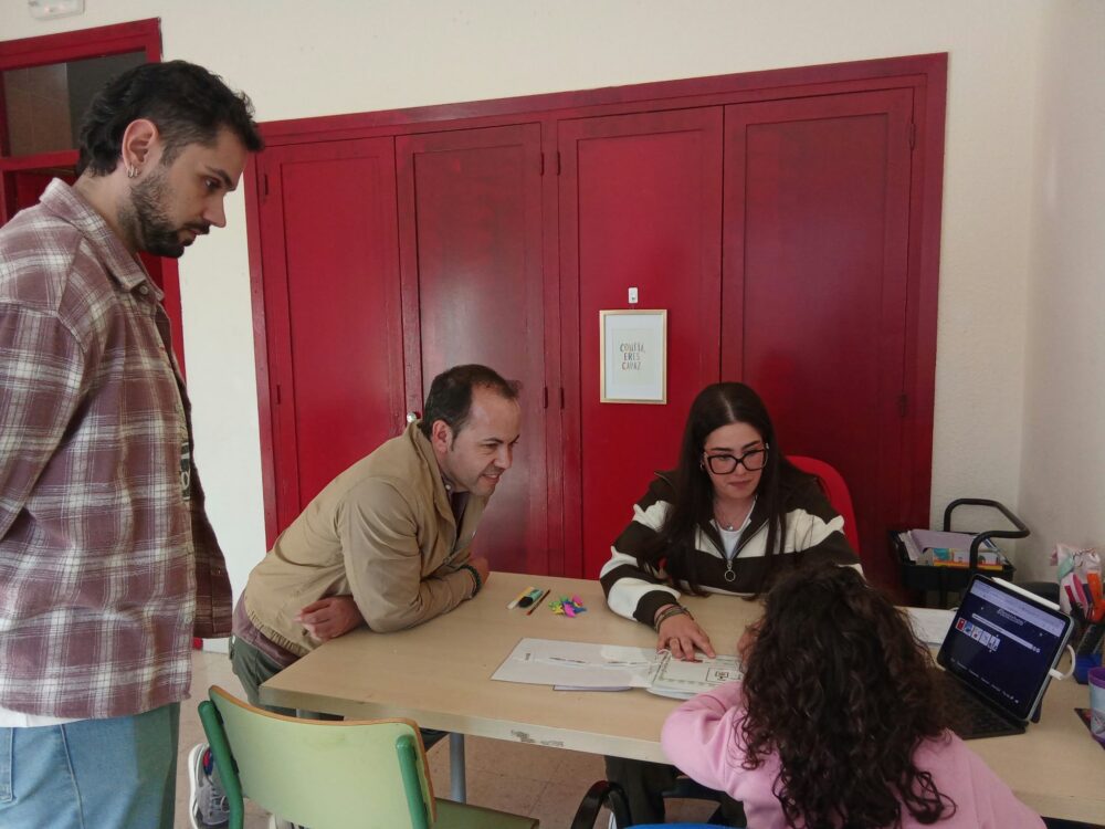 Herencia pone en marcha un servicio de atención individualizada para menores con necesidades especiales